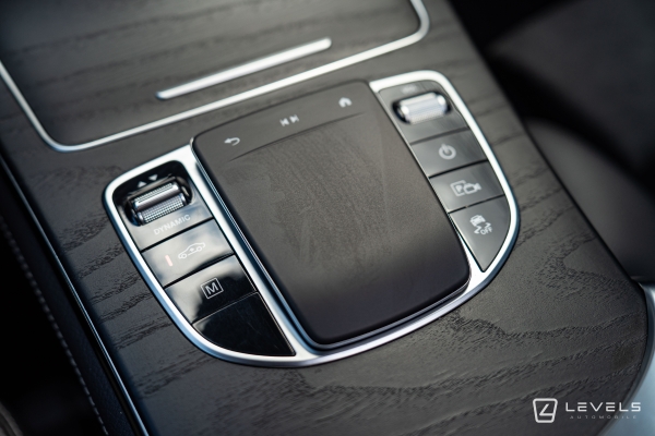 Mercedes GLC 300e AMG LINE 211ch+122ch 4MATIC  9G-Tronic