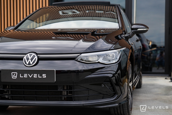  Volkswagen GOLF 8 1.5L eTSI 150 CH R-LINE DSG