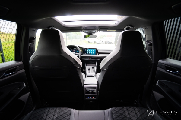  Volkswagen GOLF 8 1.5L eTSI 150 CH R-LINE DSG