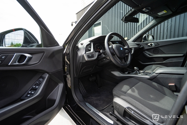 BMW SERIE 1 118DA 150 CH BUSINESS DESIGN