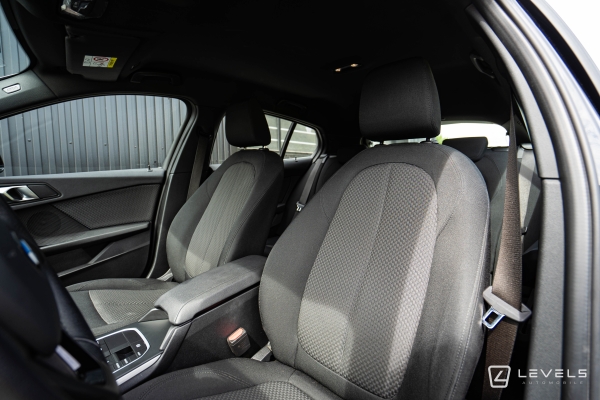 BMW SERIE 1 118DA 150 CH BUSINESS DESIGN