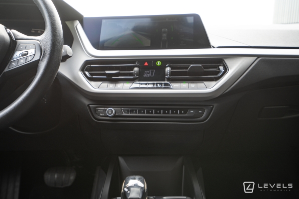 BMW SERIE 1 118DA 150 CH BUSINESS DESIGN