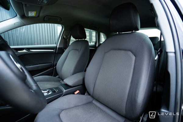 Audi A3 35 TFSI 150CH BUSINESS LINE BVM