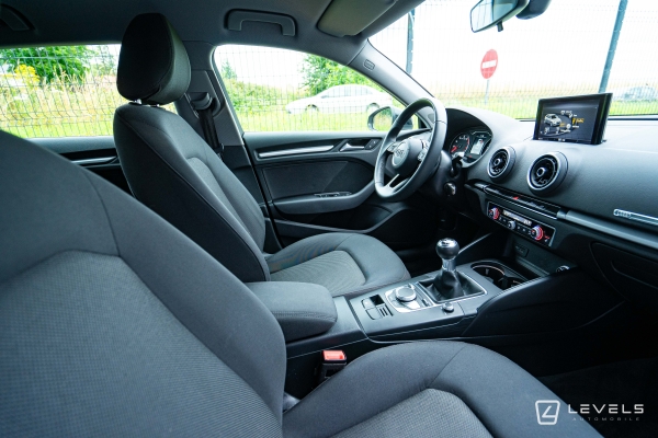 Audi A3 35 TFSI 150CH BUSINESS LINE BVM