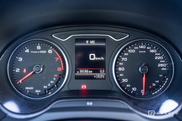 Audi A3 35 TFSI 150CH BUSINESS LINE BVM