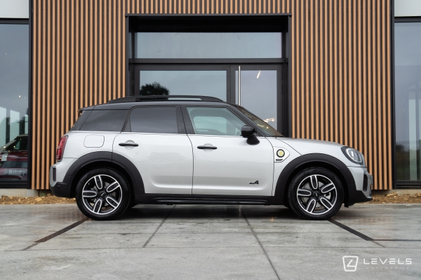 MINI COUNTRYMAN COOPER SE 125+95 Ch ALL4 Premium Plus BVA6