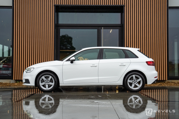 Audi A3 35 TFSI 150CH BUSINESS LINE BVM