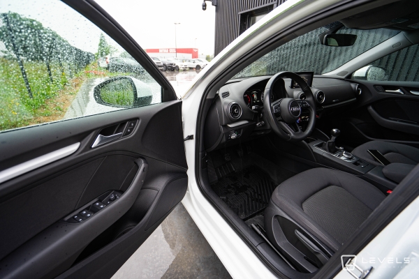 Audi A3 35 TFSI 150CH BUSINESS LINE BVM