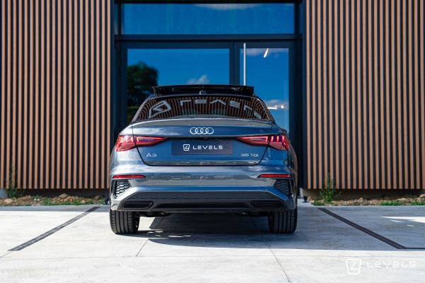 Audi A3 BERLINE 35 TDI 150 ch S LINE S TRONIC 7