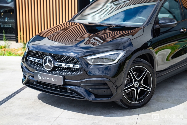Mercedes  Gla 250e 160+102ch AMG Line 8G-DCT