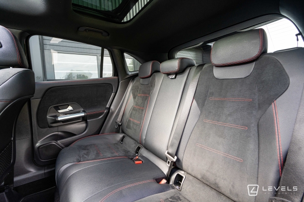 Mercedes  Gla 250e 160+102ch AMG Line 8G-DCT