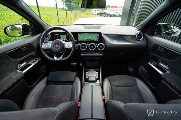 Mercedes  Gla 250e 160+102ch AMG Line 8G-DCT
