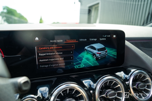 Mercedes  Gla 250e 160+102ch AMG Line 8G-DCT