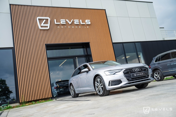 Audi A6 Avant 40TDI 204 ch AVUS S-Tronic 7
