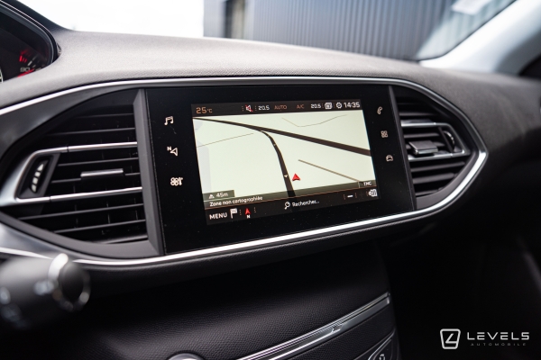Peugeot 308 1.2 Puretech 130 Ch S&S ALLURE EAT8