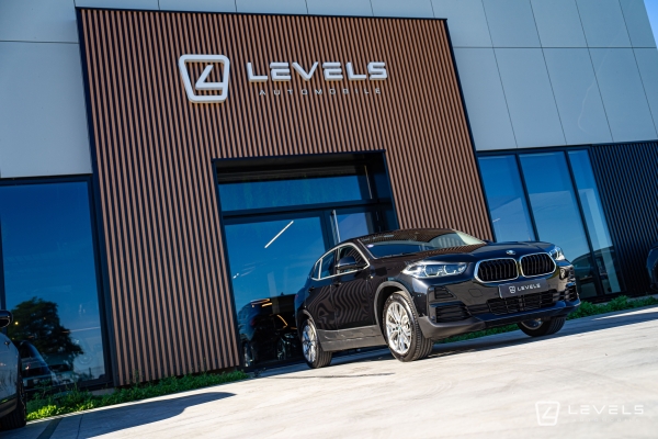 BMW X2 25e XDRIVE 220 Ch Business Design BVA6