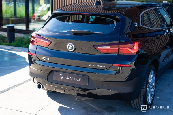 BMW X2 25e XDRIVE 220 Ch Business Design BVA6
