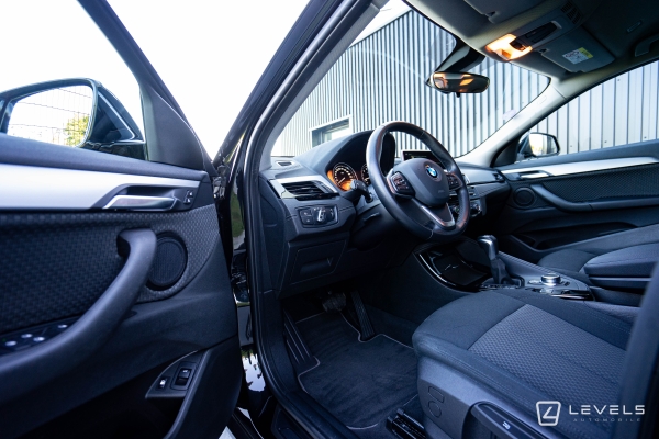 BMW X2 25e XDRIVE 220 Ch Business Design BVA6
