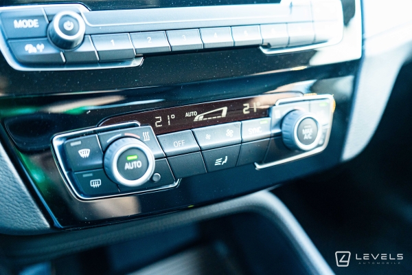 BMW X2 25e XDRIVE 220 Ch Business Design BVA6