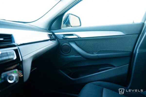 BMW X2 25e XDRIVE 220 Ch Business Design BVA6