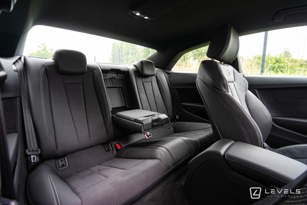 AUDI A5 40TDI 204 ch S Line coupé