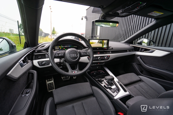 AUDI A5 40TDI 204 ch S Line coupé