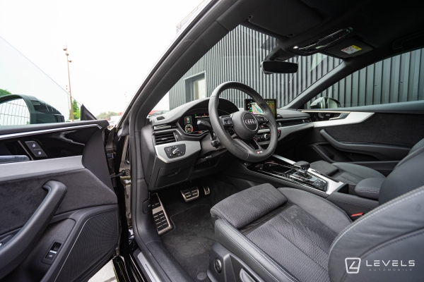 AUDI A5 40TDI 204 ch S Line coupé