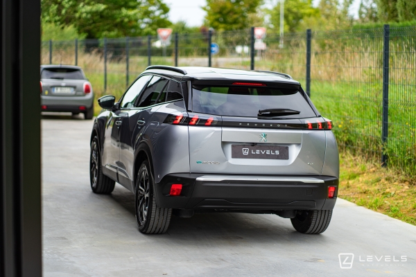 Peugeot e2008 136ch GT Electrique