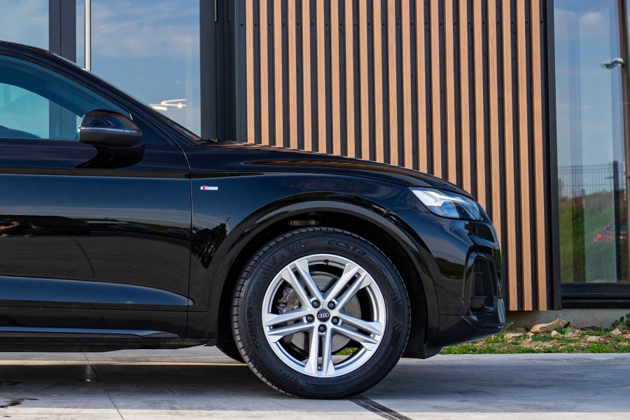 Audi Q5 35TDI 163 S LINE S-TRONIC