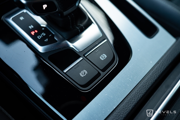 Audi Q5 35TDI 163 S LINE S-TRONIC