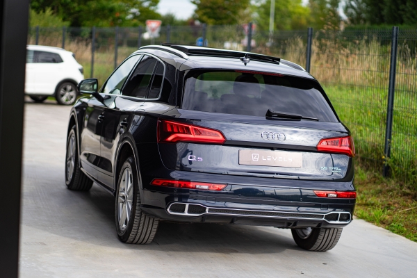 Audi Q5 E-TRON 55 TFSI 367CH QUATTRO S-TRONIC S LINE