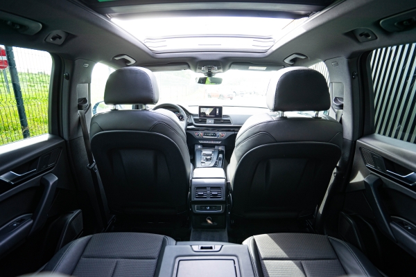 Audi Q5 E-TRON 55 TFSI 367CH QUATTRO S-TRONIC S LINE