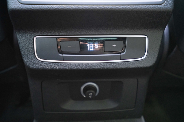 Audi Q5 E-TRON 55 TFSI 367CH QUATTRO S-TRONIC S LINE