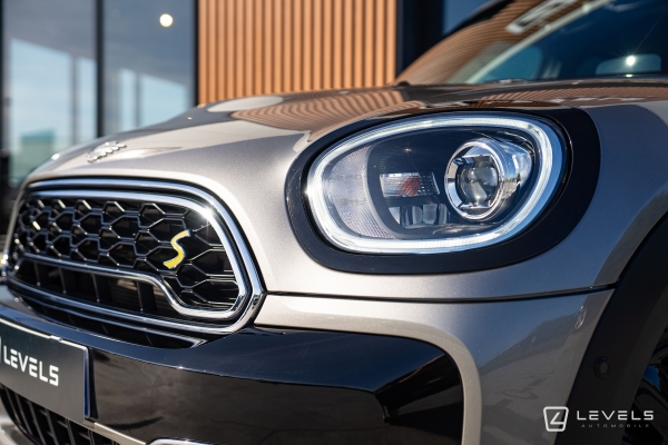 MINI COUNTRYMAN COOPER SE LONGSTONE HYBRID 136+88 BVA6