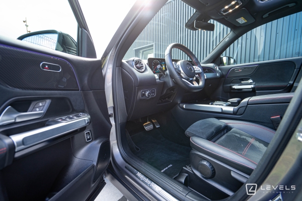 Mercedes GLB 200D 150ch AMG Line 7 places 8G-DCT