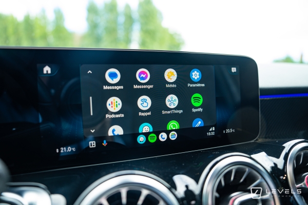 Mercedes GLB 200D 150ch AMG Line 7 places 8G-DCT