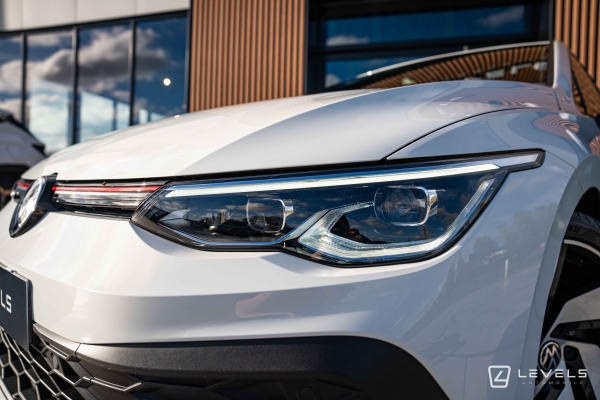  Volkswagen GOLF VIII GTI CLUBSPORT 300ch DSG7