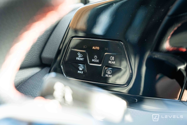  Volkswagen GOLF VIII GTI CLUBSPORT 300ch DSG7