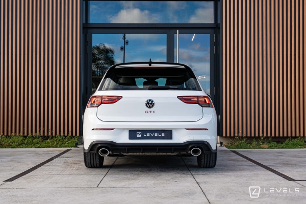  Volkswagen GOLF VIII GTI CLUBSPORT 300ch DSG7