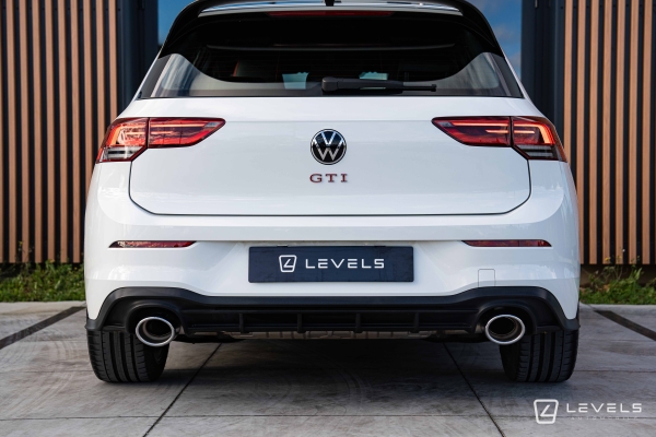  Volkswagen GOLF VIII GTI CLUBSPORT 300ch DSG7