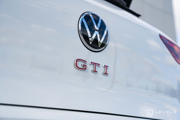 Volkswagen GOLF VIII GTI CLUBSPORT 300ch DSG7