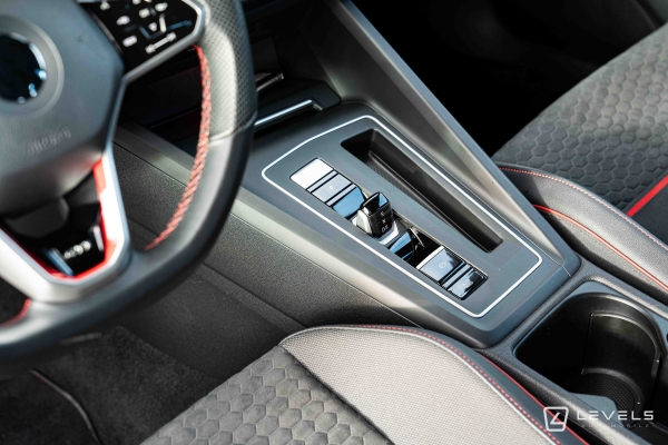  Volkswagen GOLF VIII GTI CLUBSPORT 300ch DSG7
