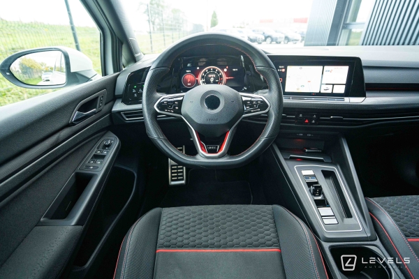  Volkswagen GOLF VIII GTI CLUBSPORT 300ch DSG7