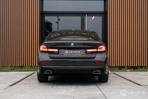 BMW SERIE 5 518D 150CH Business Design BVA8