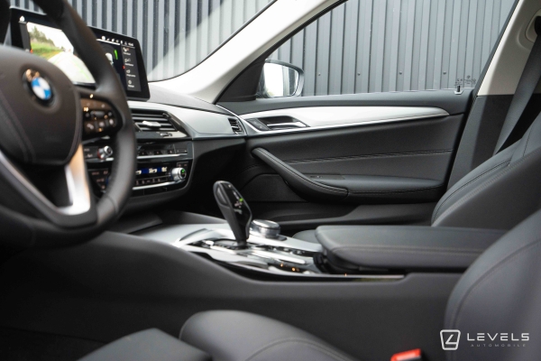 BMW SERIE 5 518D 150CH Business Design BVA8