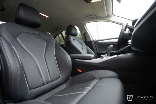 BMW SERIE 5 518D 150CH Business Design BVA8