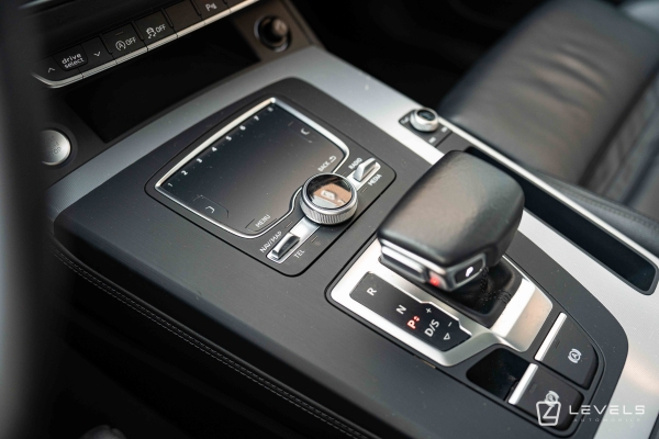 Audi Q5 TDI 190ch AVUS QUATTRO S-Tronic