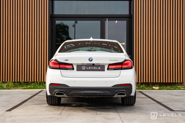 BMW Serie 5 45e XDrive 394ch M Sport hybride