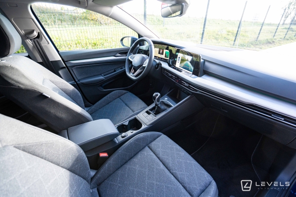  Volkswagen GOLF 8 SW 1.0 110 Ch LIFE BUSINESS OPF