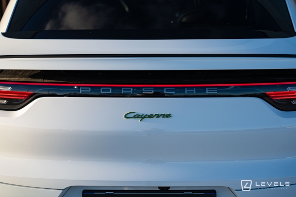Porsche Cayenne Coupé 3.0 V6 E-Hybrid Platinum Edition